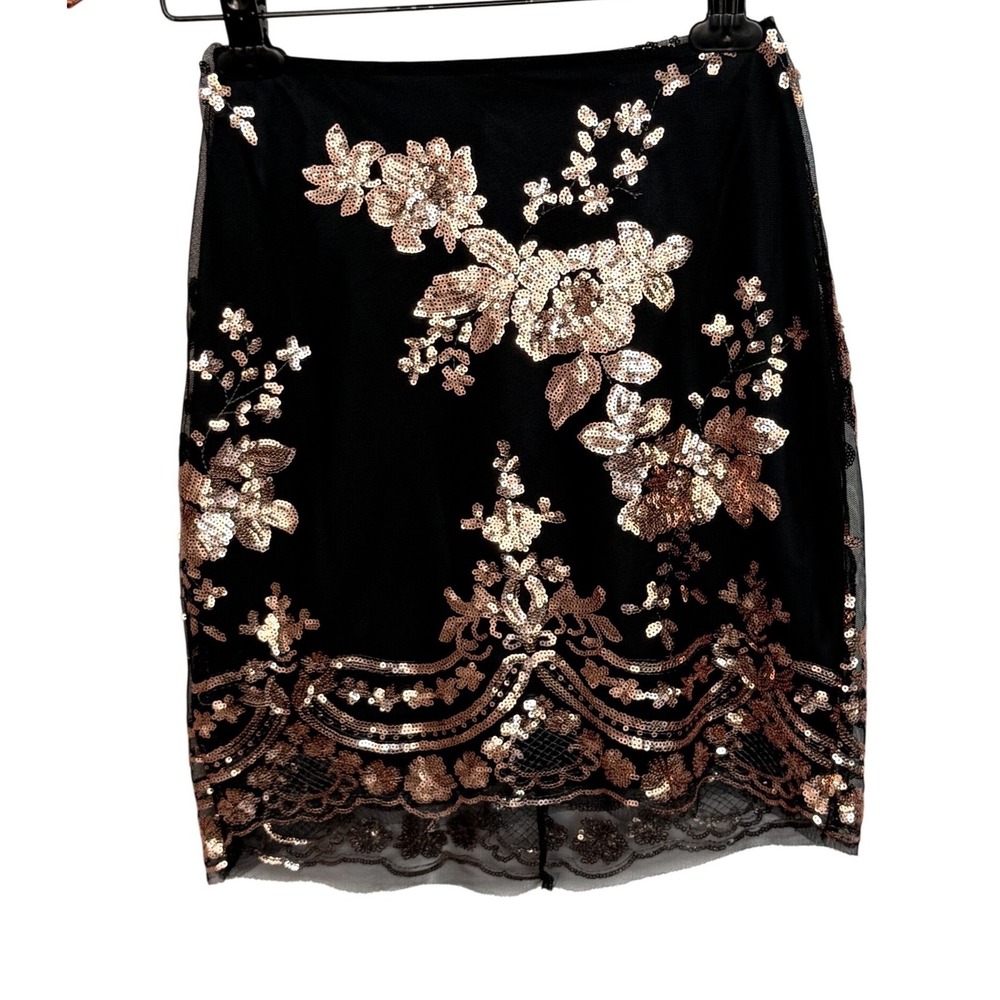 Lucy In The Sky Mini Skirt Black Rose Gold Sequin Floral Lace Hem Small Party